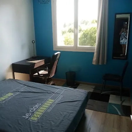 Kilian Campus Uga Quarto em Acomodações Particulares *
